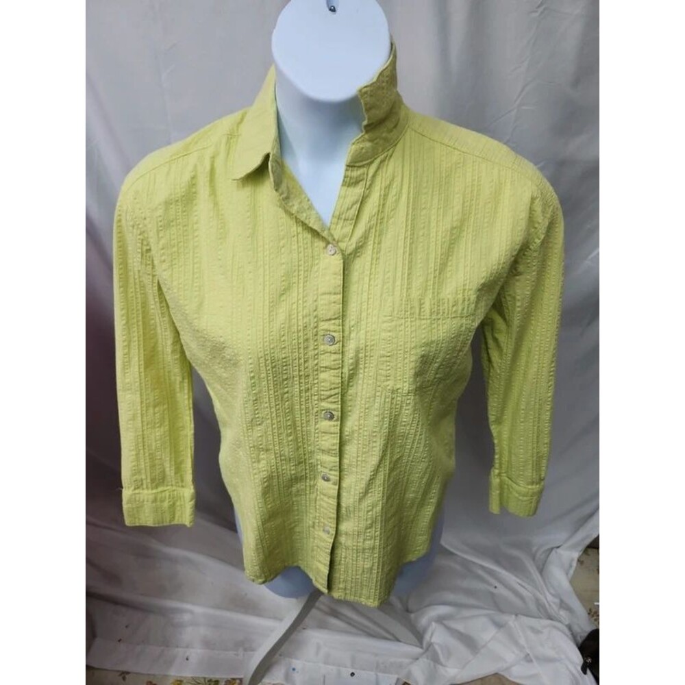 Time & Tru  blouse spring Green Shirt Top Size S